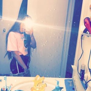 Meet your Posher, Natina